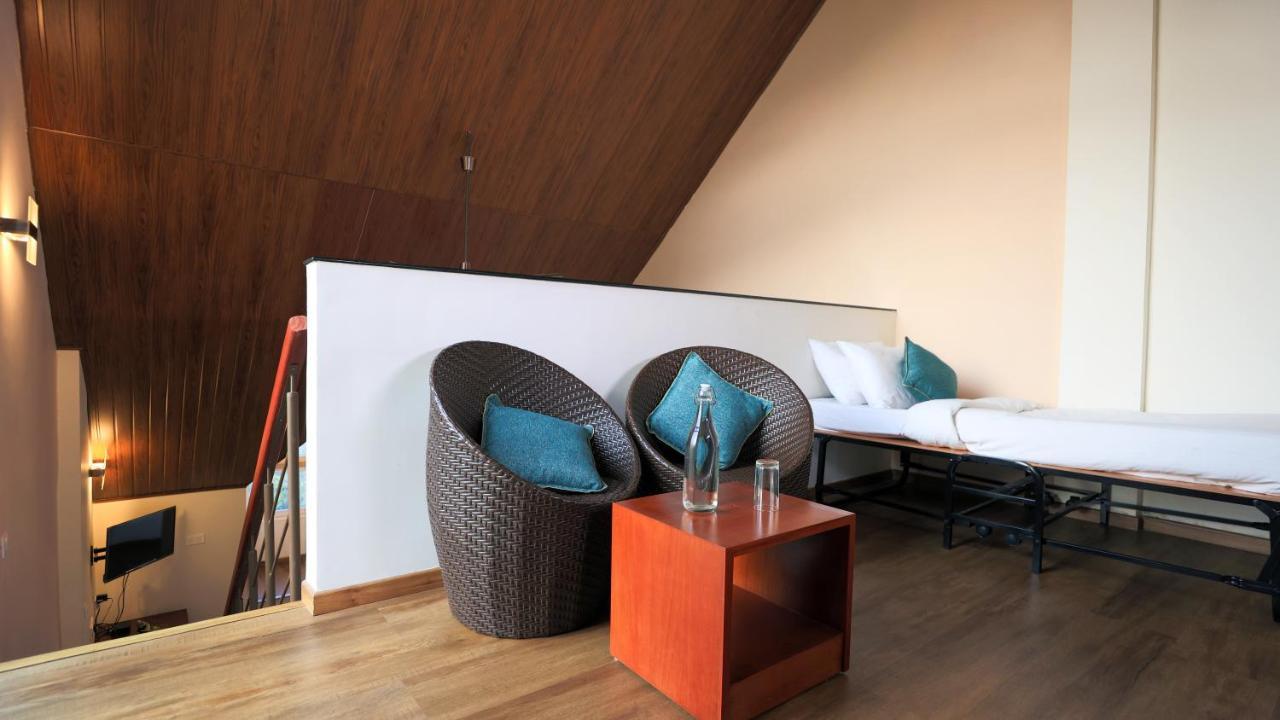 Shola Crown Resort - Munnar Chinnakanal ภายนอก รูปภาพ