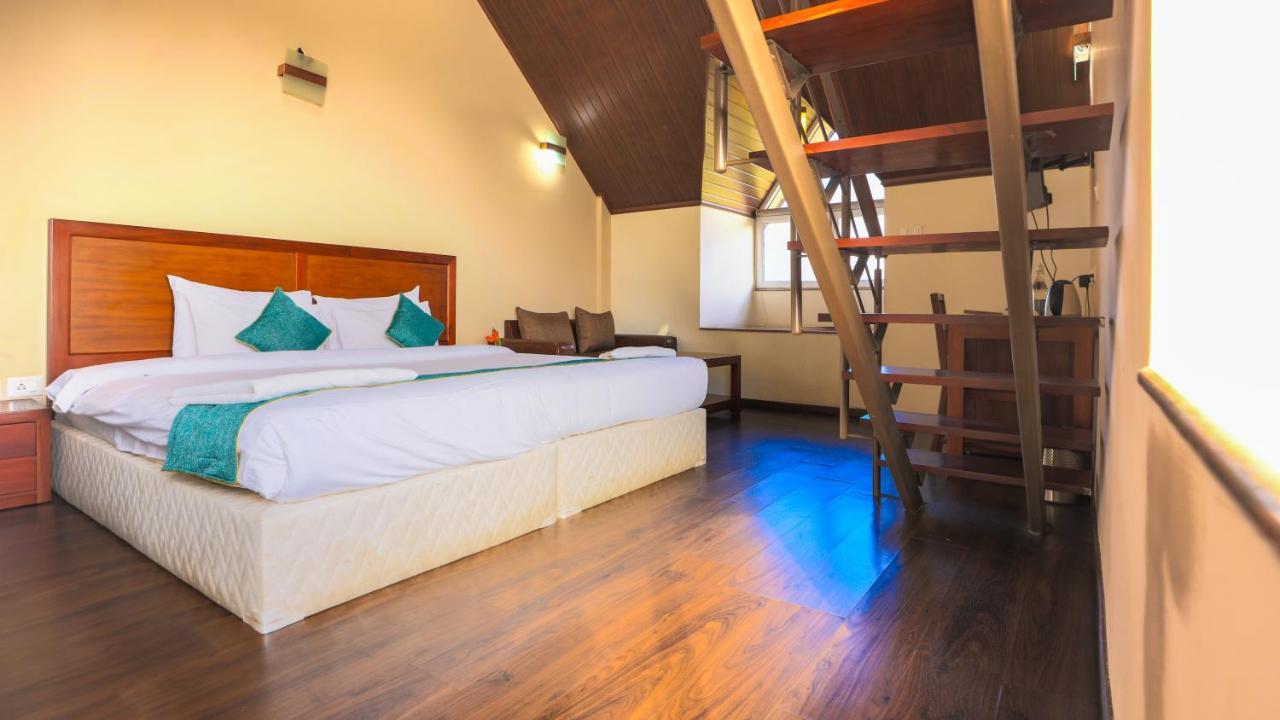 Shola Crown Resort - Munnar Chinnakanal ภายนอก รูปภาพ